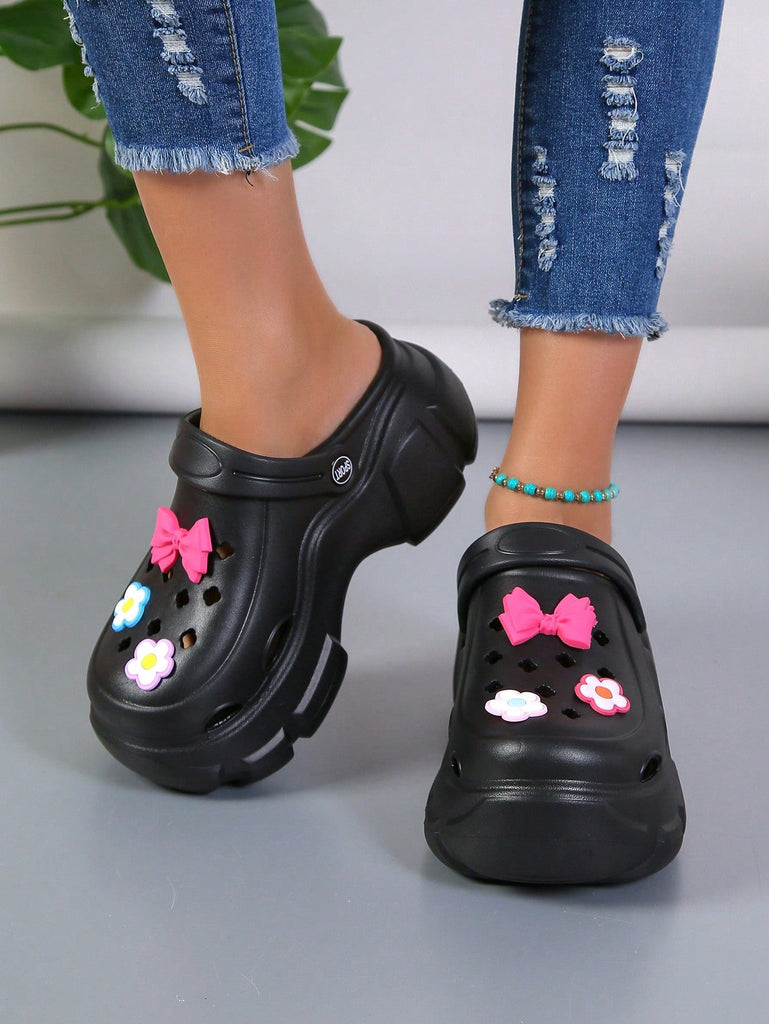 Fashion Black Clogs For Women, Flower Decor Hollow Out Vented Clogs - WorkPlayTravel Store
